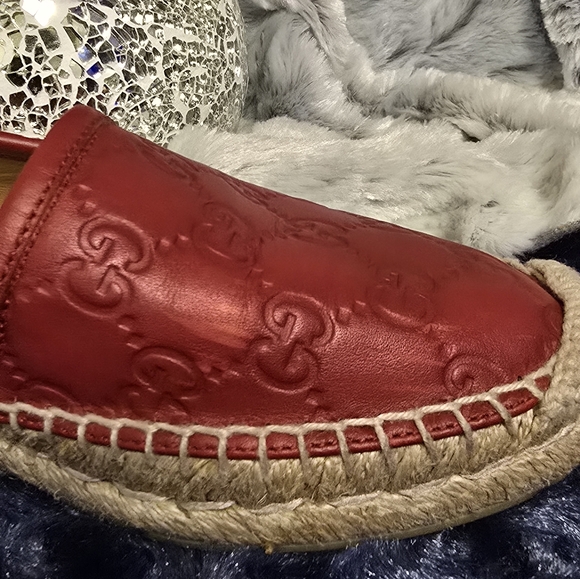 GUCCI Espadrilles Leather Slip-On, Size 35 In Red Authentic With Box - Picture 9 of 16